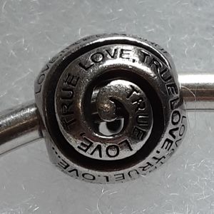 2010 Chamilia True Love Swirl Charm